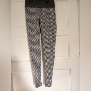 Grey/white leggings